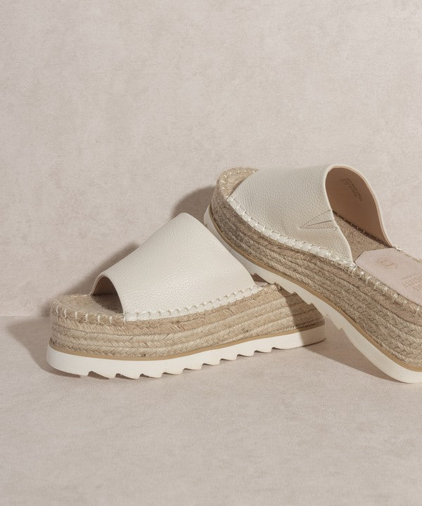 OASIS SOCIETY Ivy Espadrille Platform Slide Coastal Charm