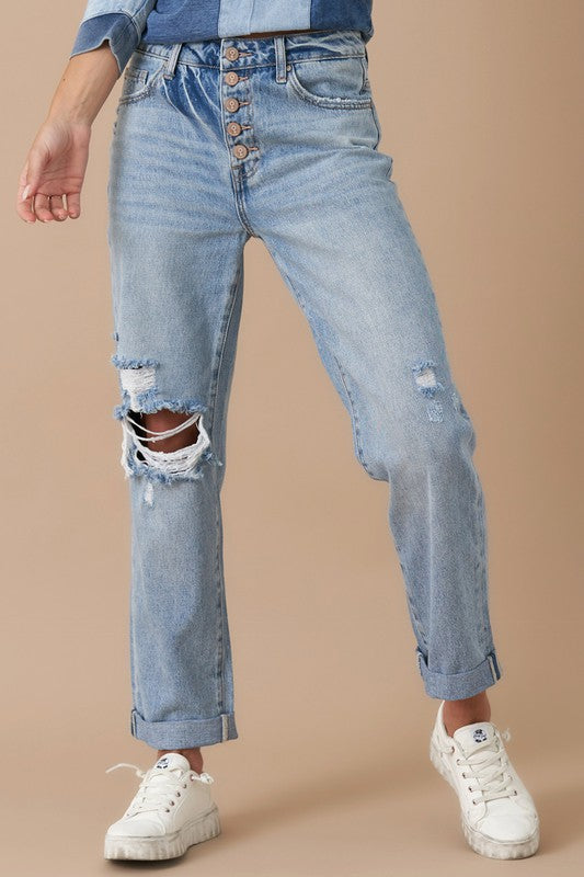 ROLLED UP BOYFRIEND JEANS