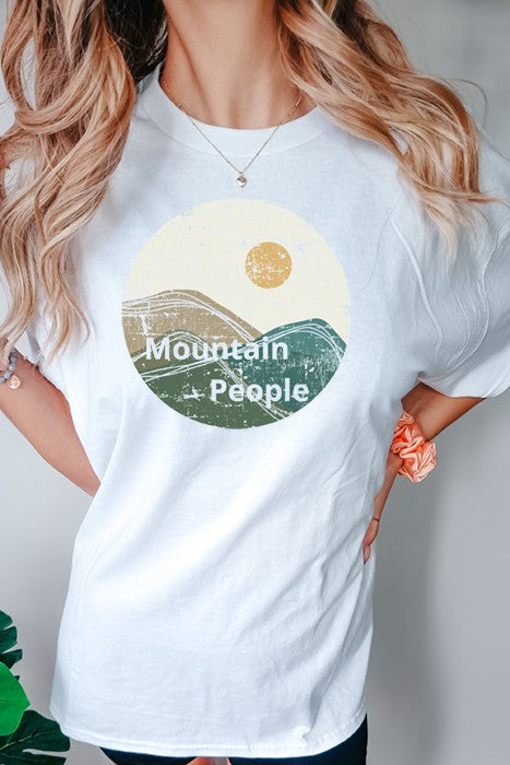 Mountain People Oversized Tee