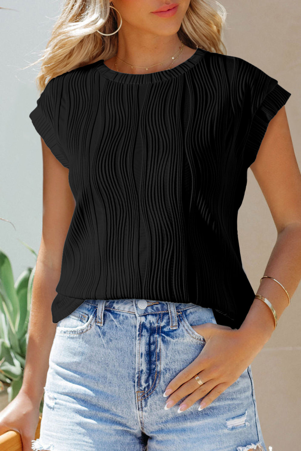 White Wavy Textured Cap Sleeve Top