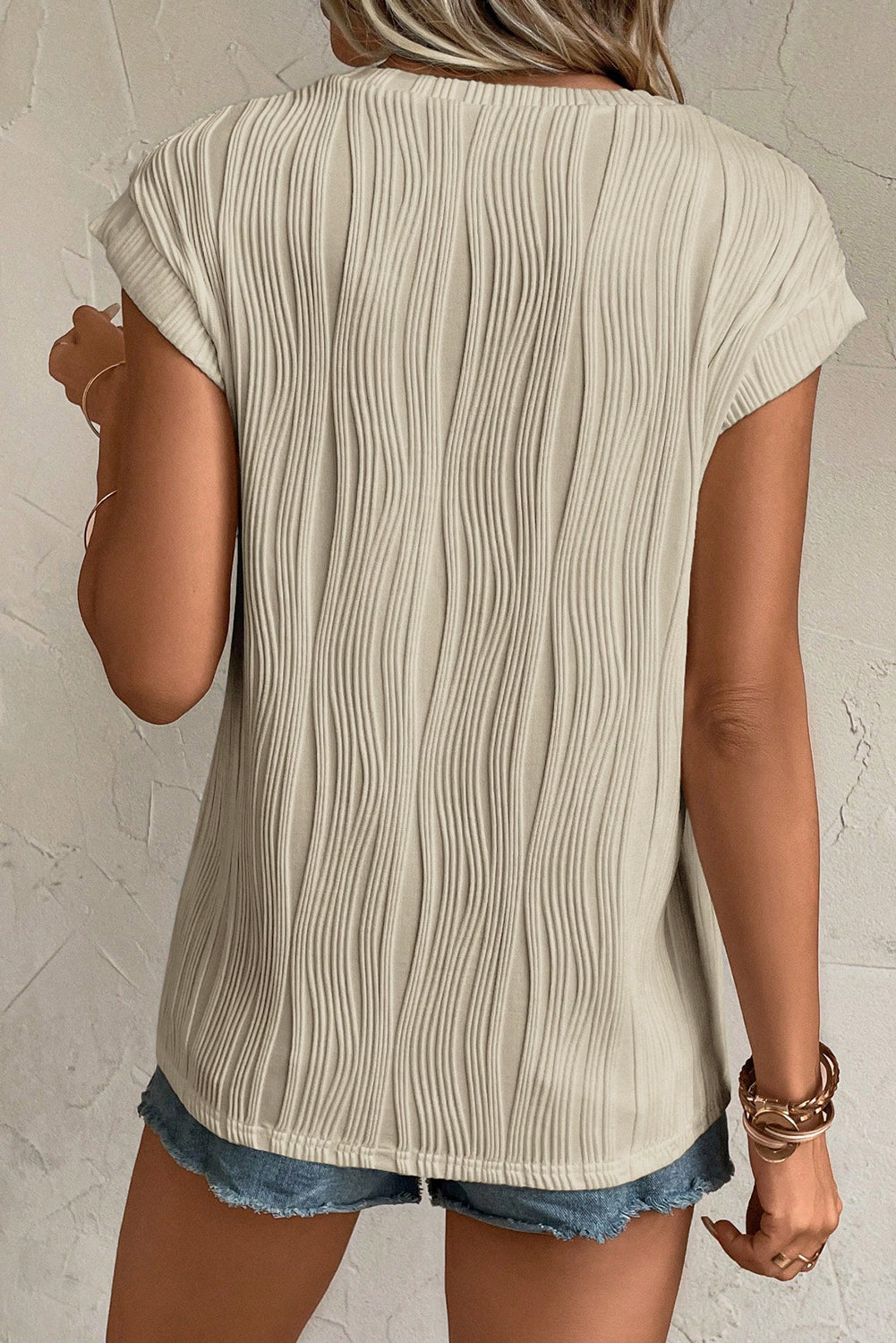 White Wavy Textured Cap Sleeve Top